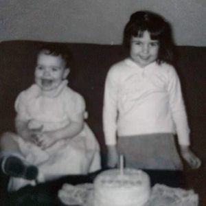 Meet your Posher, Sharon